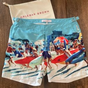 Surfers print swim trunk